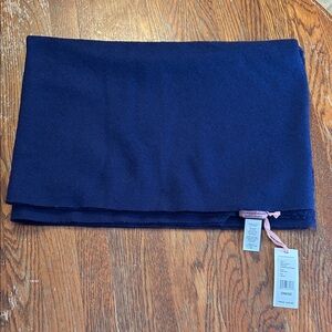 Vineyard vines blue oversized cozy scarf new with tags